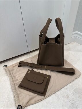 Songmont medium Song bag Taupe